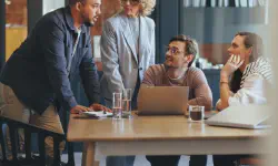 Featured image of post Cái Giá Đắt Khi Xem Nhẹ Lãnh Đạo Marketing Dày Dạn Kinh Nghiệm