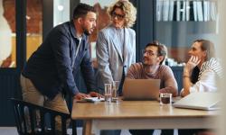Featured image of post The High Cost of Undervaluing Experienced Marketing Leadership